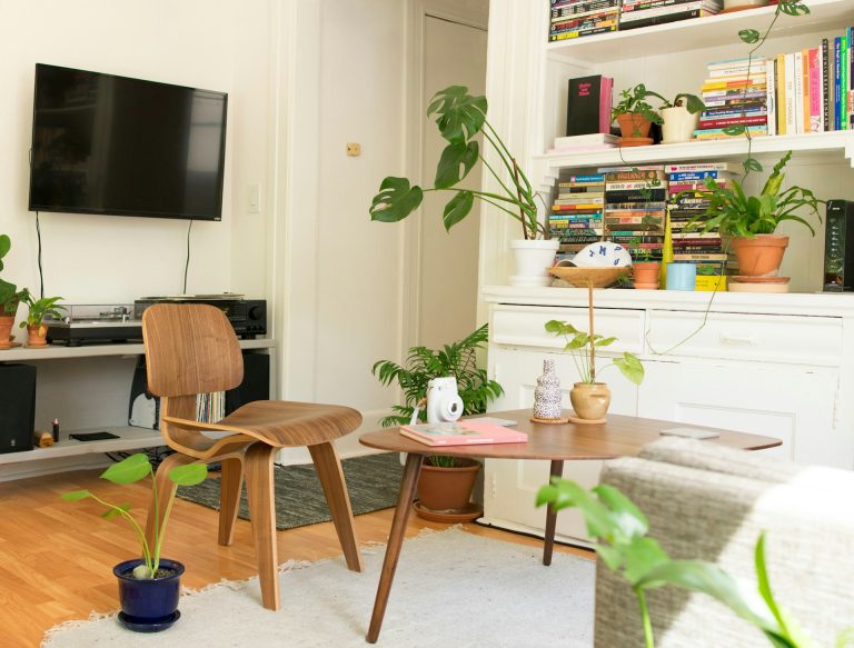 How to List Your Property on Airbnb for Maximum Bookings