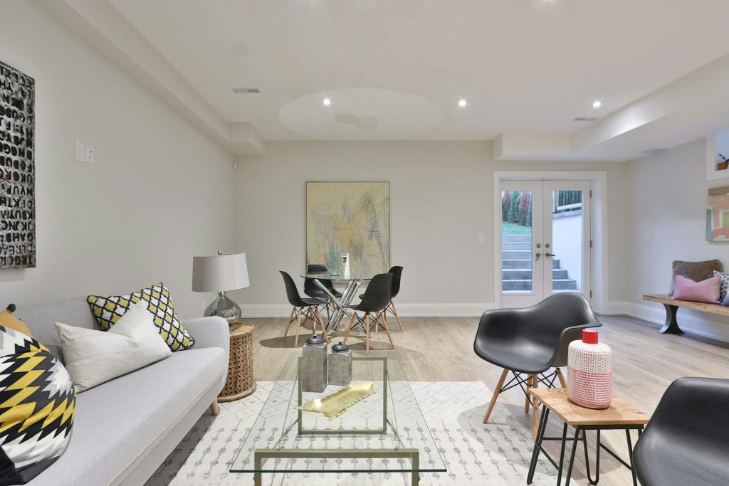 Professional Photos Can Increase Airbnb Bookings
